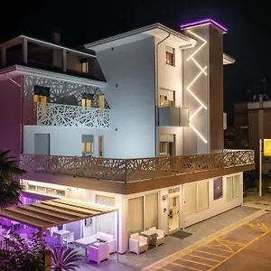 Tre Rose Hotel